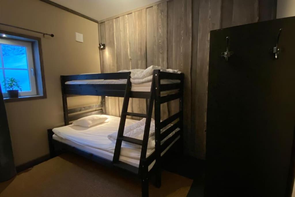 Modern Stuga Med Ski Lodge Kaensla Järvsö Extérieur photo