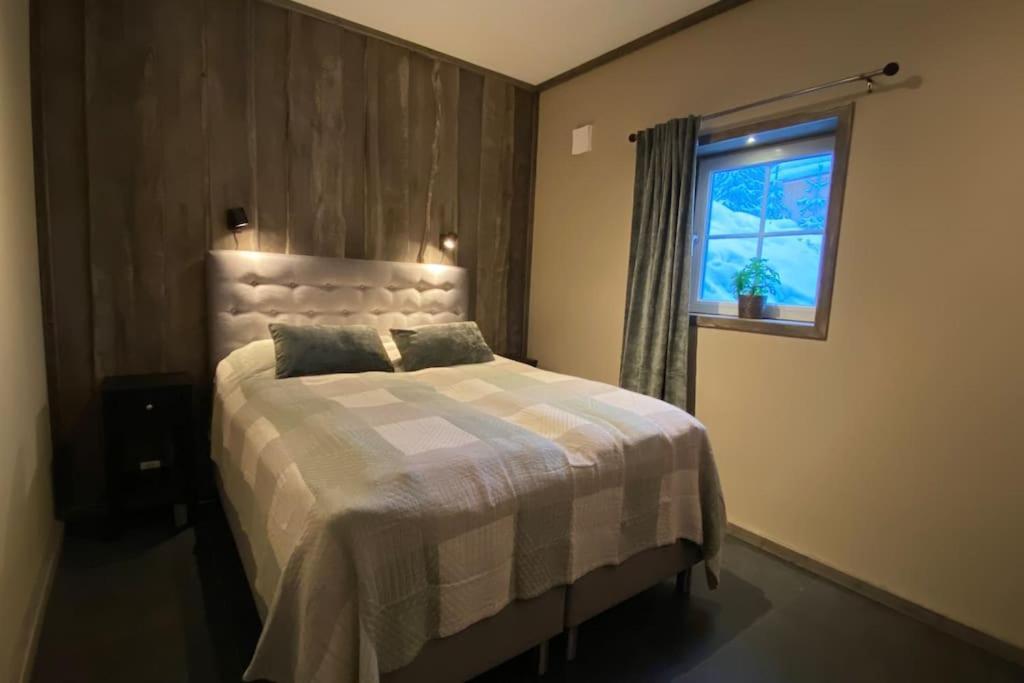 Modern Stuga Med Ski Lodge Kaensla Järvsö Extérieur photo